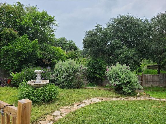5th image of 13630 River Forest Dr