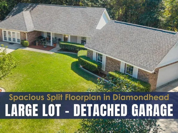 6822 Awini St, Diamondhead, MS 39525