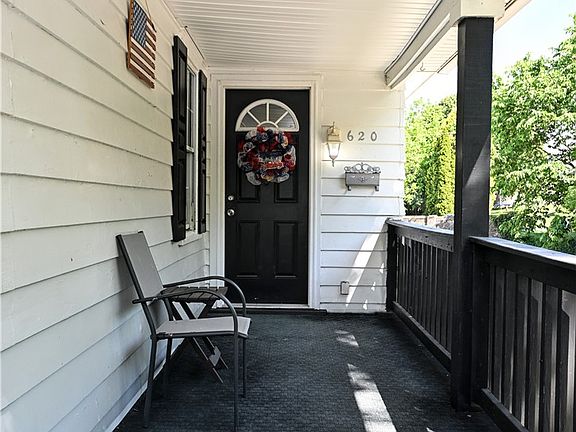 2nd image of 620 Eleanor Ave