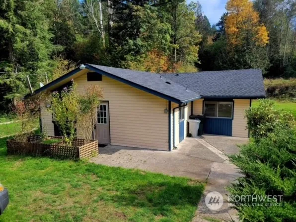 23520 Dorre Don Way SE, Maple Valley, WA 98038