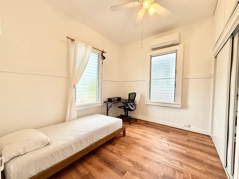 225 Auwaiolimu St — Photo 8