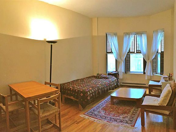 2nd image of 45 W 94th St APT 2F