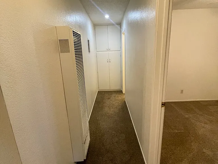 0674 - 372/374 Rio Lindo Ave — Photo 9