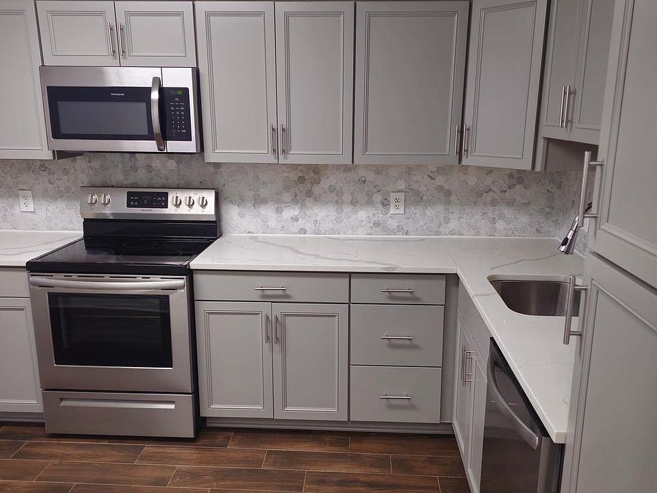 1st image of 5501 Seminary Rd APT 2502S