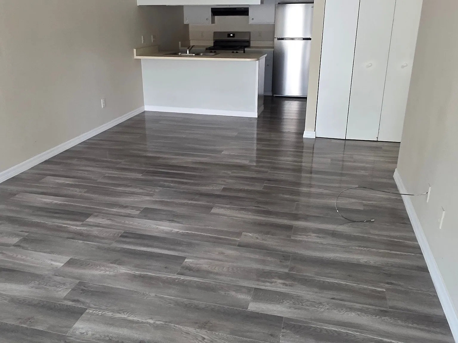2 bed, 1000 sqft, $1,125 — Photo 4