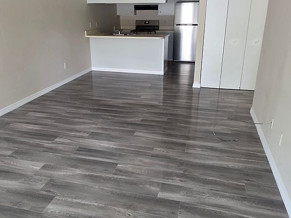 4th image of 5370 SE 30th Pl Unit C