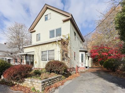 8 Walnut St, Stoneham, MA, 02180