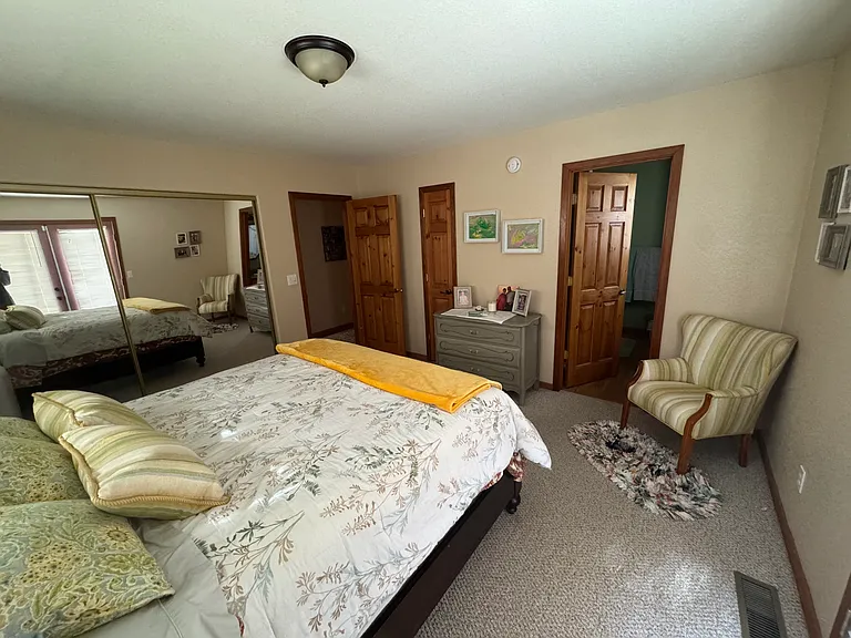 2125 Mockingbird Valley Ct — Photo 6