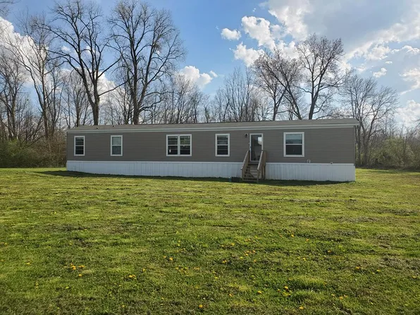 11323 Dozer Rd SW, Stoutsville, OH 43154