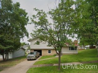 639 Jopling Ave, Ishpeming, MI 49849