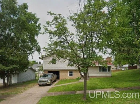 639 Jopling Ave, Ishpeming, MI 49849
