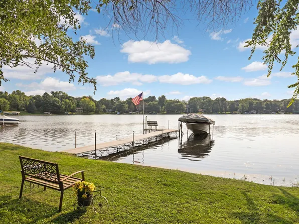 19505 E Front Blvd NE, East Bethel, MN 55092