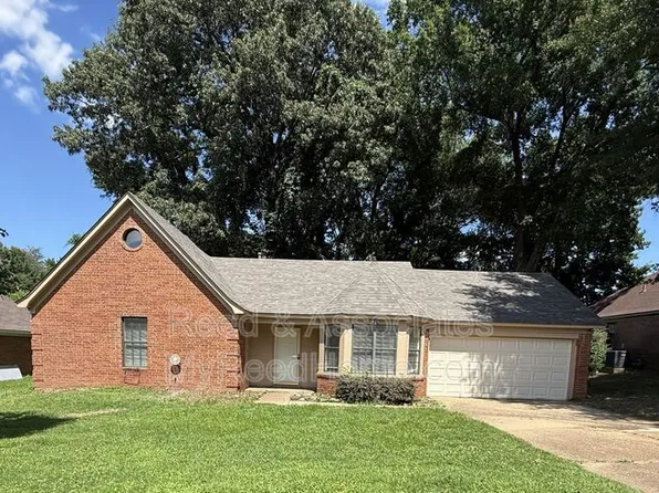6758 Valerie Dr, Olive Branch, MS 38654