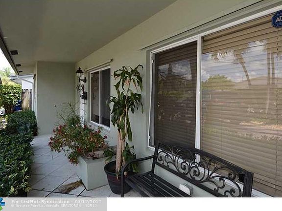 4th image of 912 Orange Isle