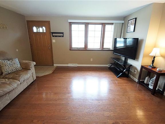 3rd image of 6534 E Vancey Dr
