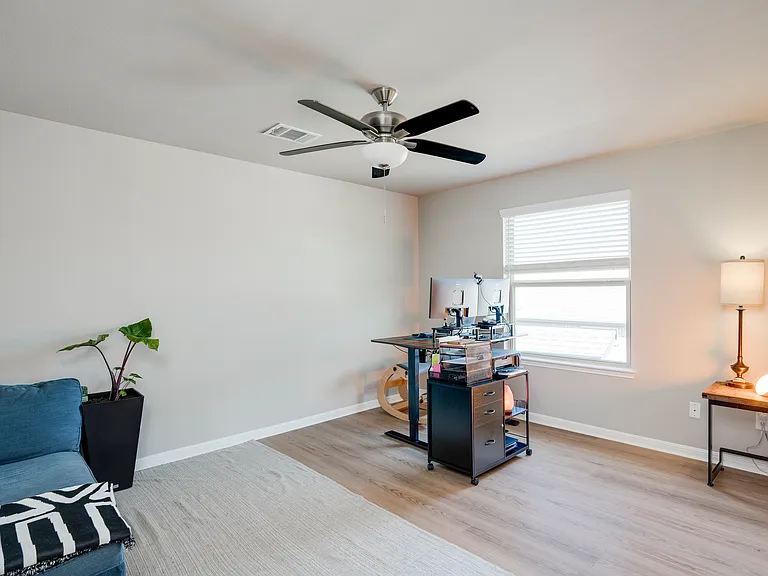 709 Tinton Falls Ln — Photo 34