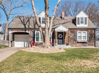4612 W 62nd Ter, Fairway, KS 66205