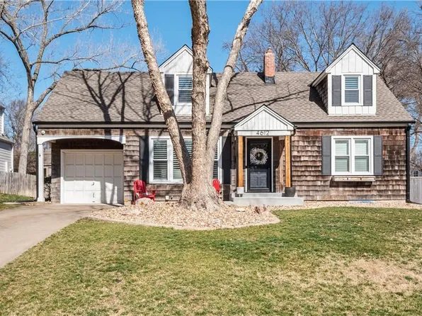 4612 W 62nd Ter, Fairway, KS 66205