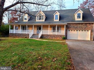 102 Boxwood Trl, Locust Grove, VA 22508