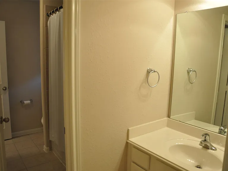 2170 Brittany Colony Dr — Photo 37