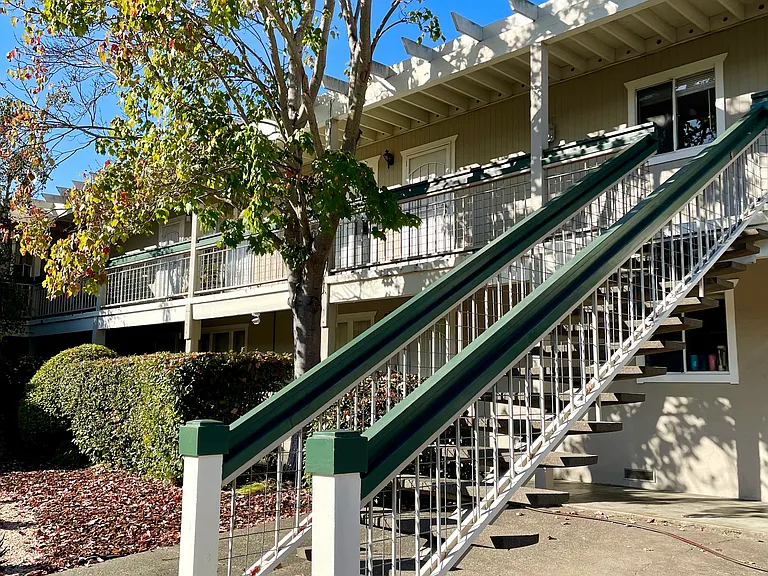 Grant Ave — Photo 12