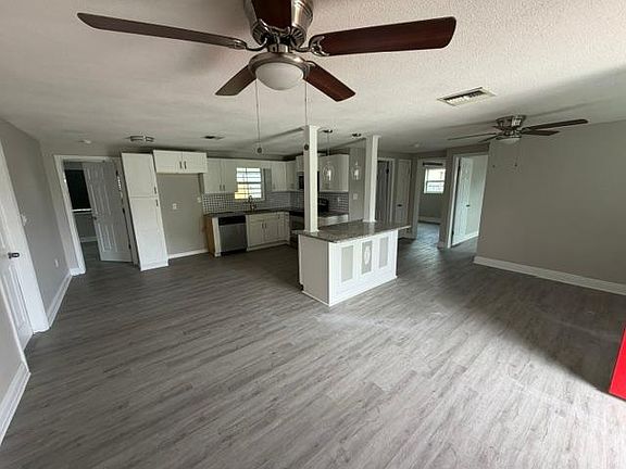 2nd image of 1051 Maybury Dr
