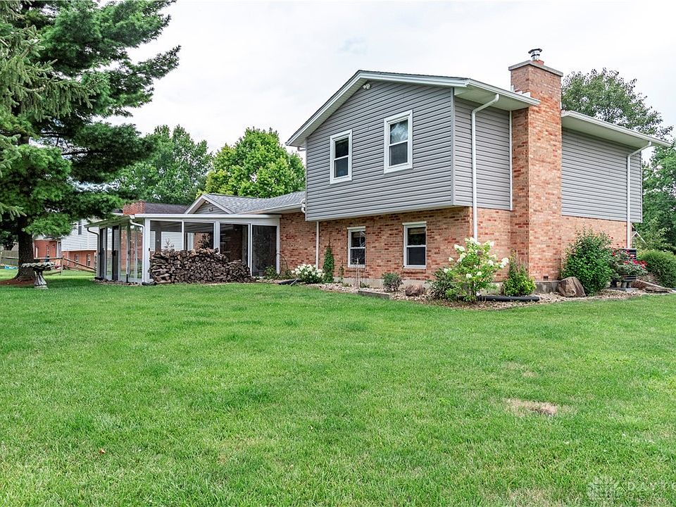 1st image of 3745 Niemoeller Dr