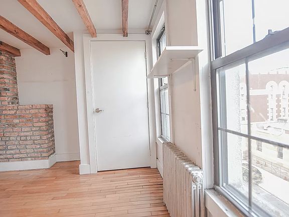 5th image of 190 Wilson Ave APT 3L