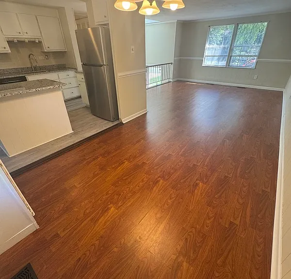 4020 Laurelwood Rd — Photo 7
