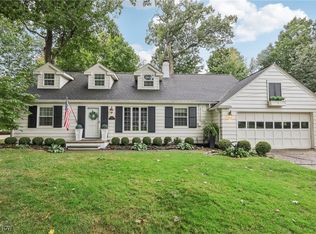 340 Saddler Rd, Bay Village, OH 44140