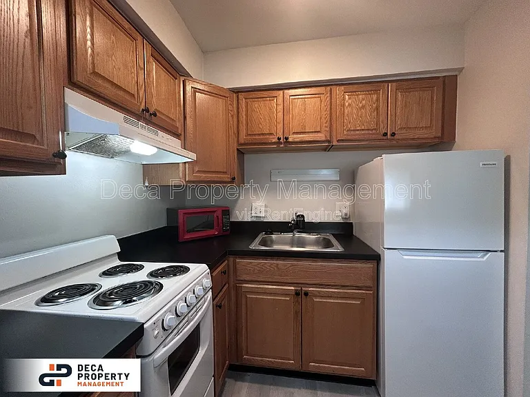 4020 Lindell Blvd — Photo 13