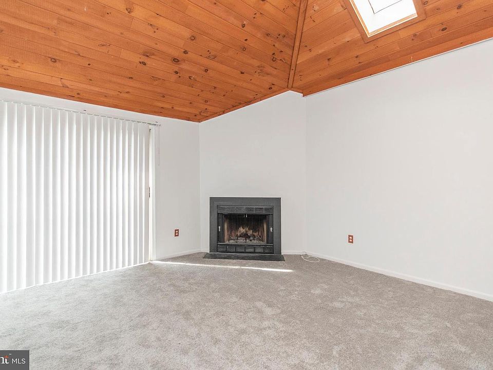 20 Brookside Ct Horsham, PA Zillow Apartments for Rent in Horsham