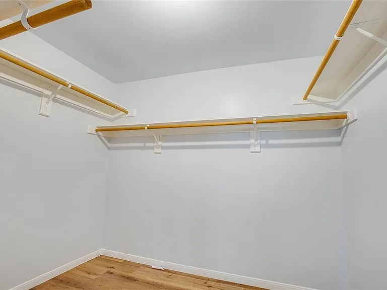 605 Jeff Davis Ct — Photo 17