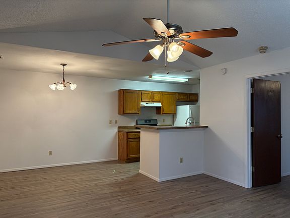 4th image of 12406 Alderbrook Dr #B