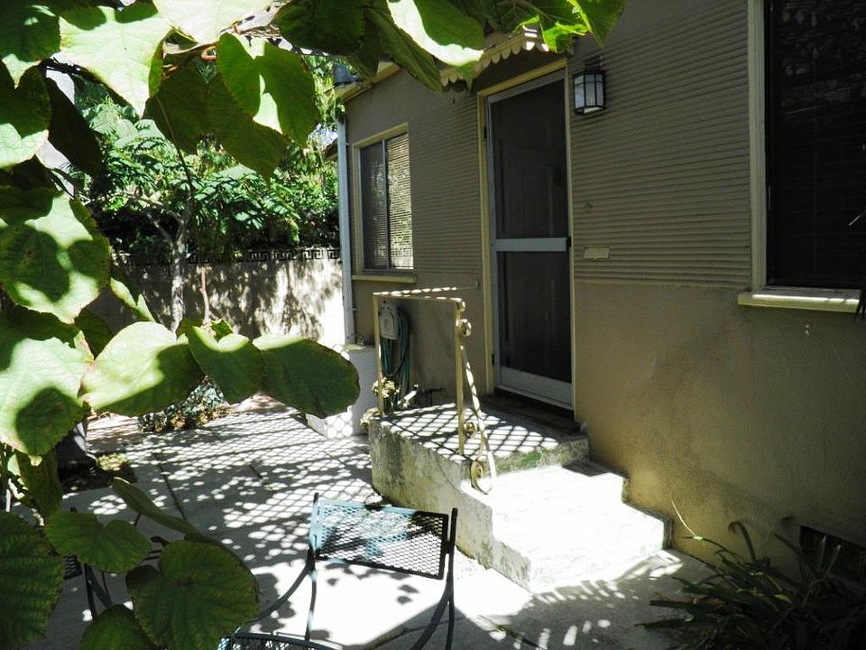 1st image of 2538 1/2 Military Ave #1/2