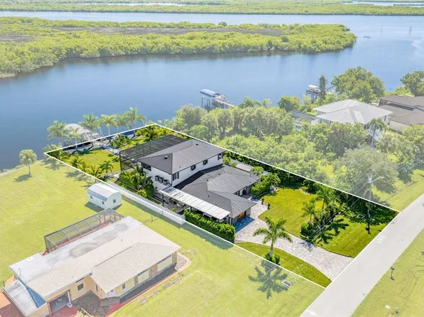 2424 HARBOUR DRIVE, PUNTA GORDA, FL 33983