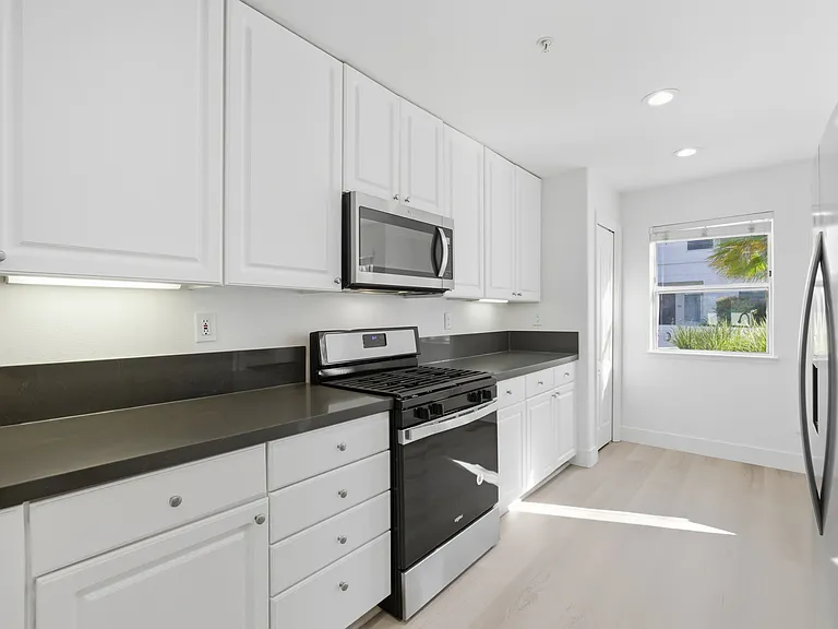Stevens Creek Villas — Photo 25
