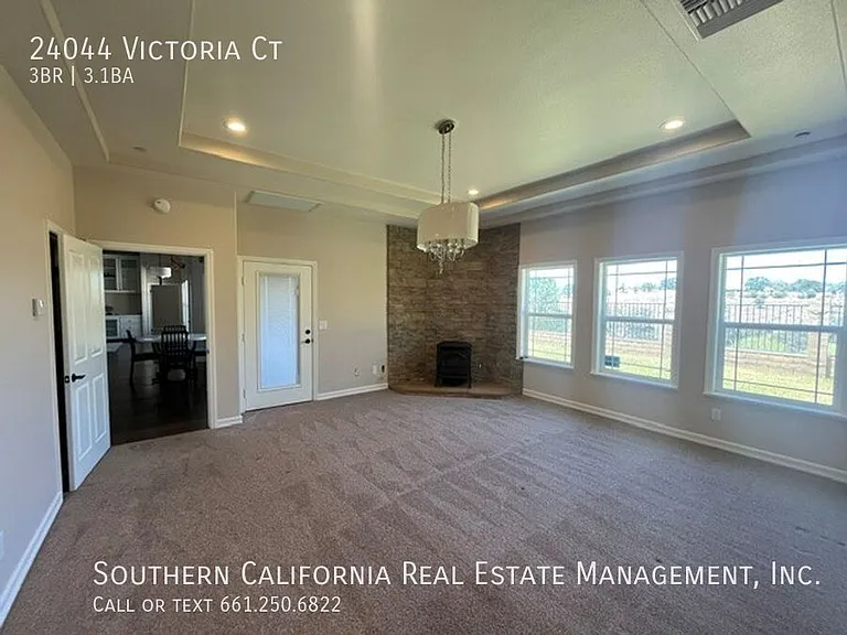 24044 Victoria Ct — Photo 10