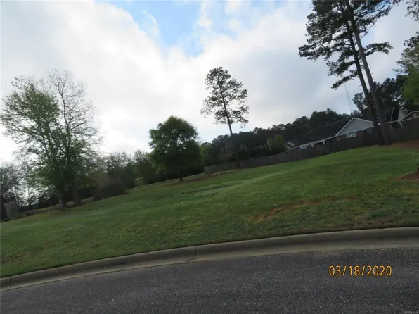 102 Royalpine Ct, Enterprise, AL 36330