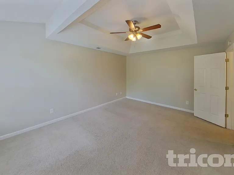 842 Asbury Trl — Photo 9