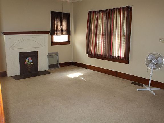 4th image of 506 Vine St