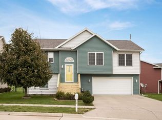 1684 Vesti Ln, Iowa City, IA 52240