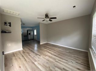 4510 Rolling Hill Dr, Charlotte, NC 28213