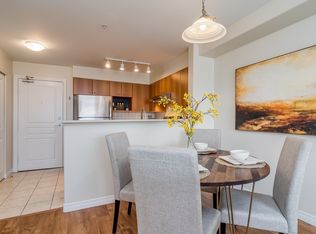 Langley Apts, Langley, BC V2Y 3A3