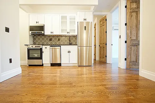 81 Stockholm St #4B Photo 1