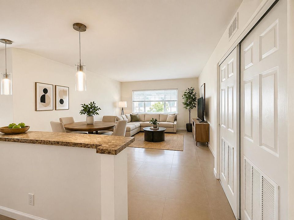 1st image of 251 SE 6th Avenue #4