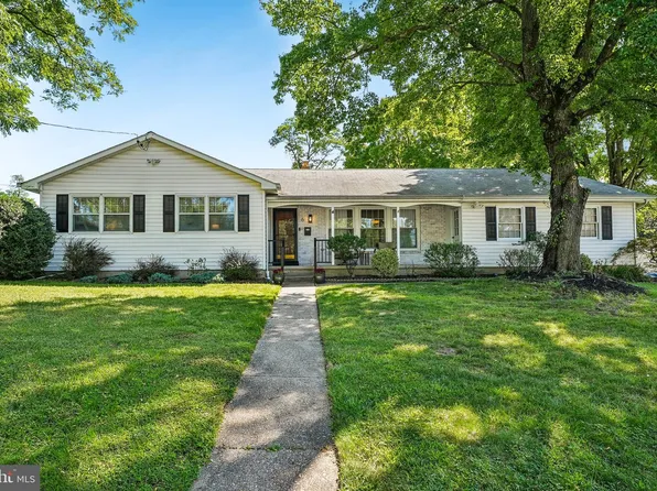 6 Old Town Rd, Cherry Hill, NJ 08034