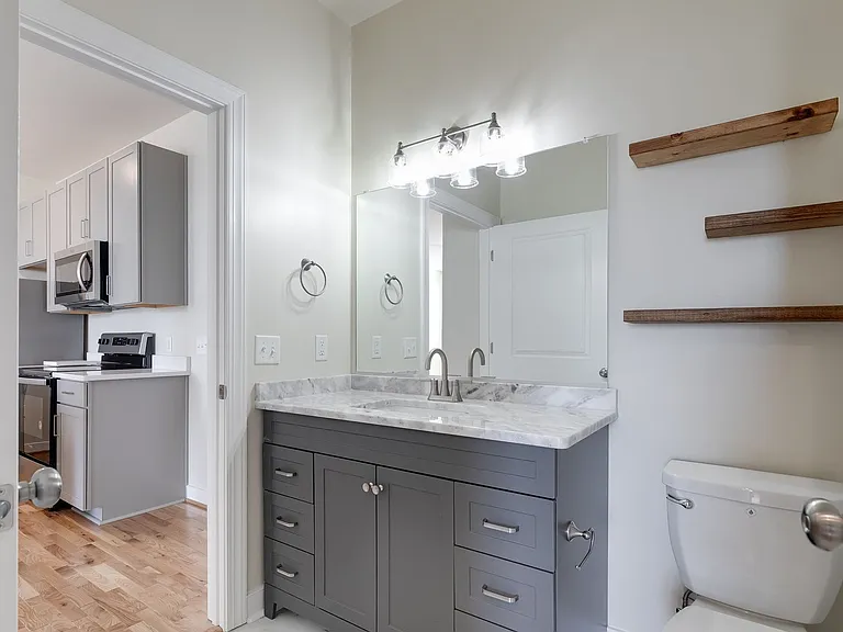 2910 Q St — Photo 26
