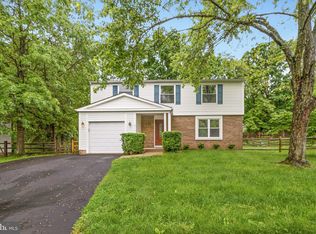 8116 Brucar Ct, Gaithersburg, MD 20877