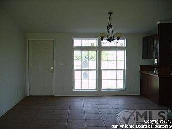 2nd image of 1316 Paloma Ln